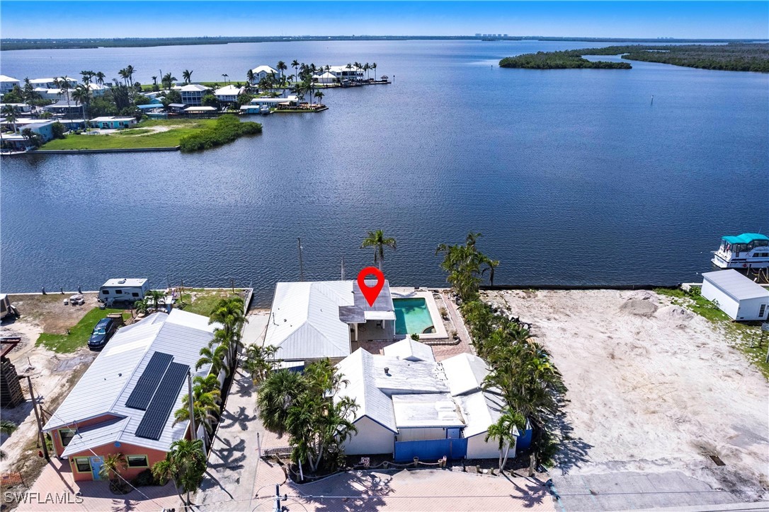 4741/4743  Pine Island Road