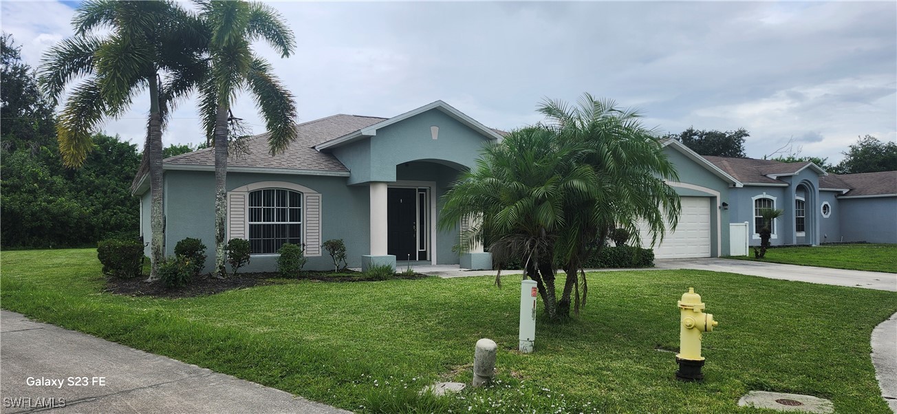 2682  Nature Pointe Loop