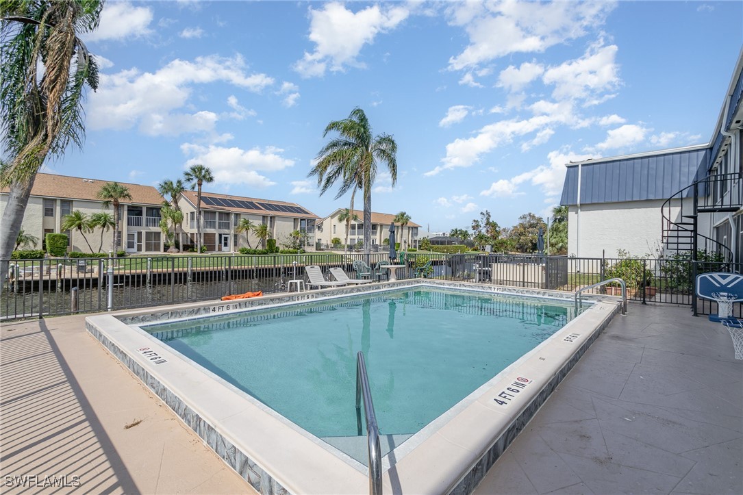 4912  Vincennes Street, Apt 101