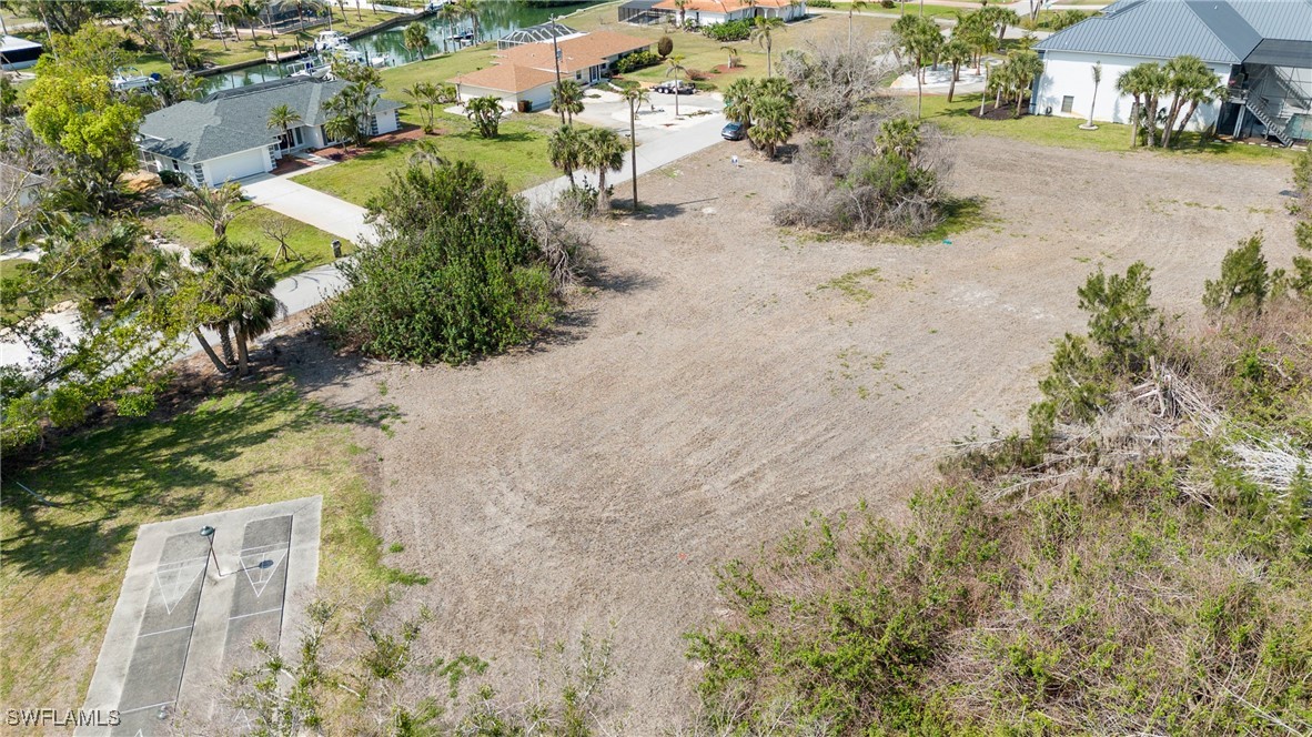 170  Spyglass Alley