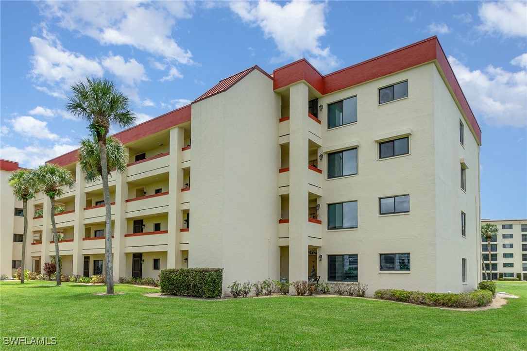 7402  Lake Breeze Drive, Apt 116
