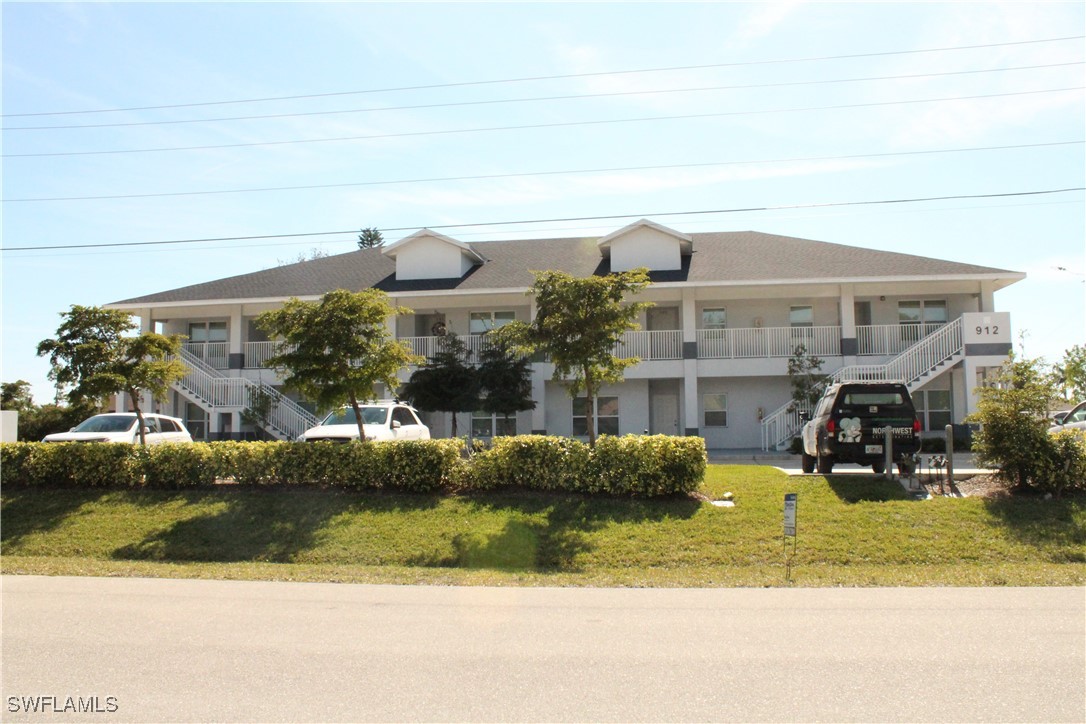 912 SW 39th Terrace, Apartment 102