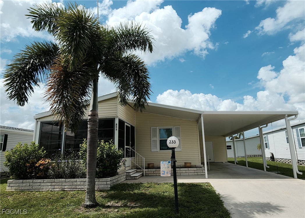 233  Rainbow Drive